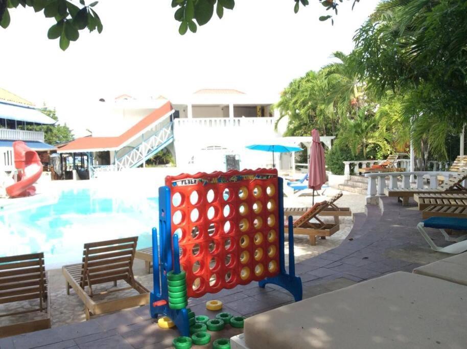 רנאוויי ביי Lush Tropical Apartment Located In A 4-Star Resort מראה חיצוני תמונה
