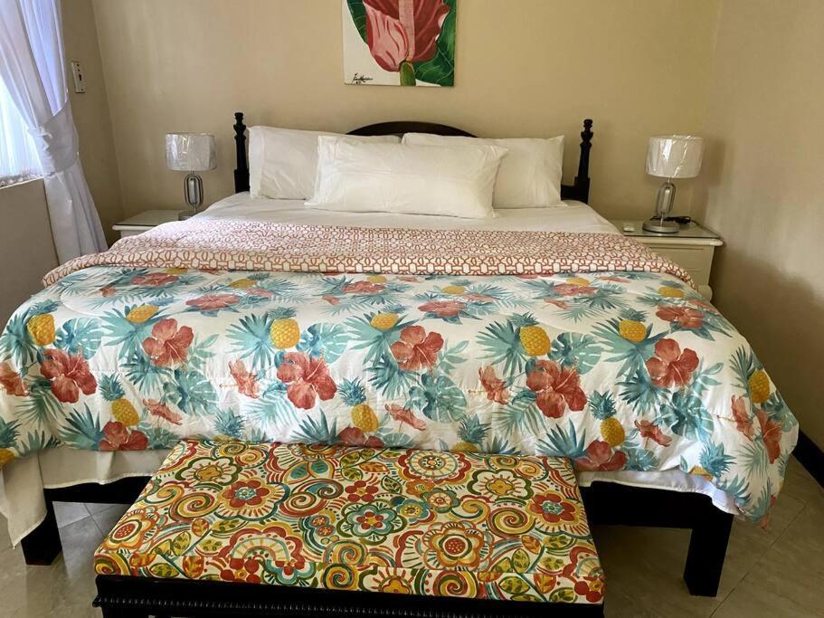 רנאוויי ביי Lush Tropical Apartment Located In A 4-Star Resort מראה חיצוני תמונה